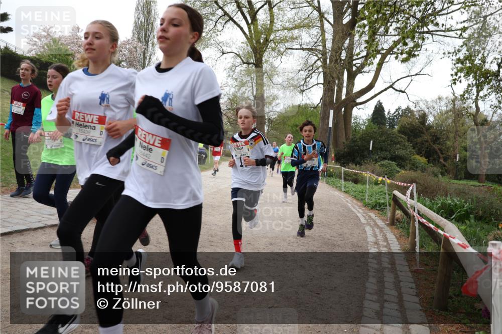 25.04.2026 - Das Zehntel Zöllner http://msf.ph/oto/9587081 25.04.2026 14:42:48 Laufen 15439, 16442 meine-sportfotos.de