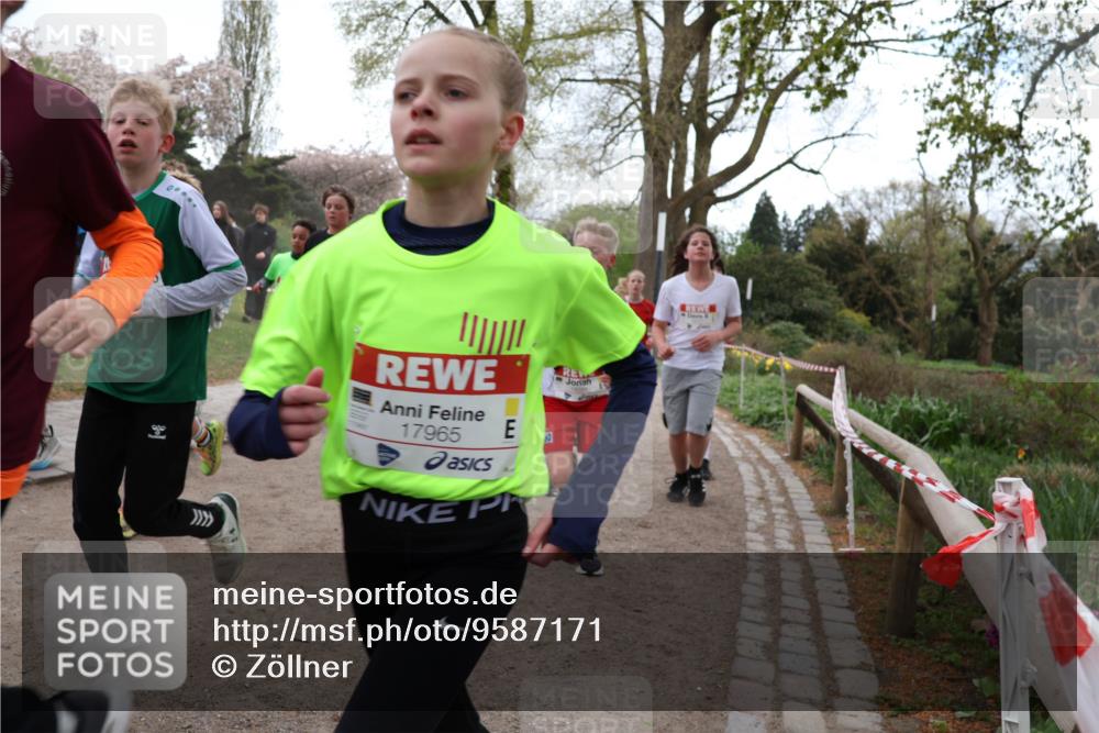 25.04.2026 - Das Zehntel Zöllner http://msf.ph/oto/9587171 25.04.2026 14:43:22 Laufen 17965 meine-sportfotos.de