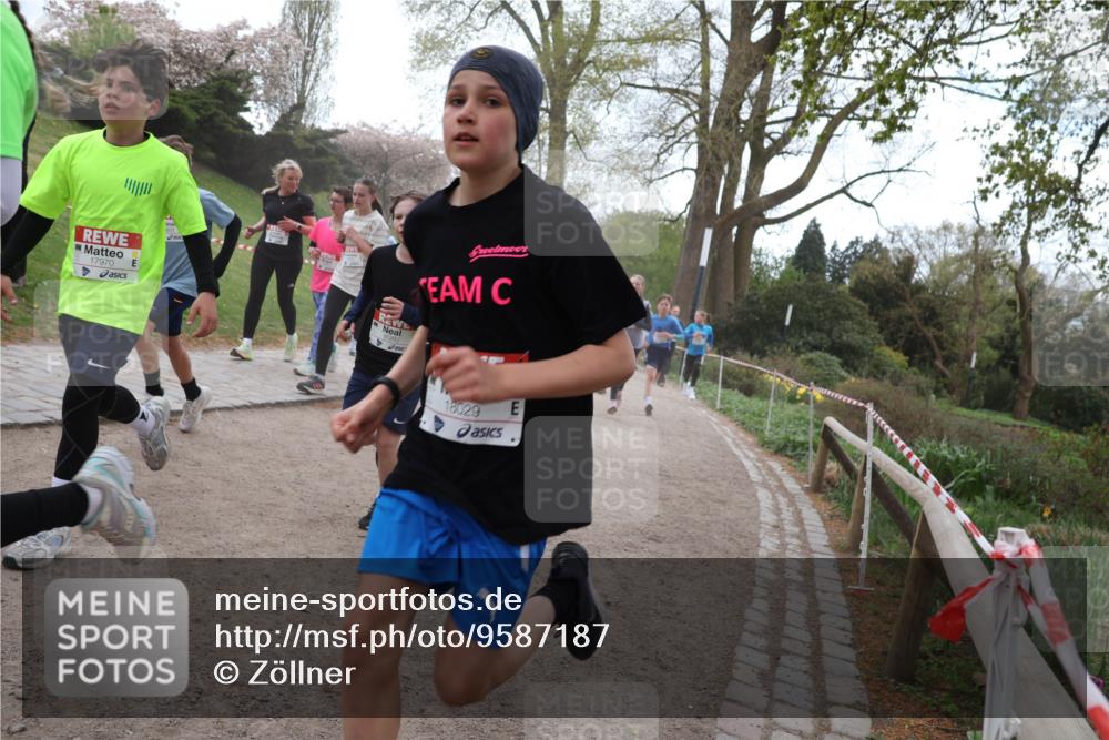 25.04.2026 - Das Zehntel Zöllner http://msf.ph/oto/9587187 25.04.2026 14:43:29 Laufen 17970, 16290, 18029 meine-sportfotos.de