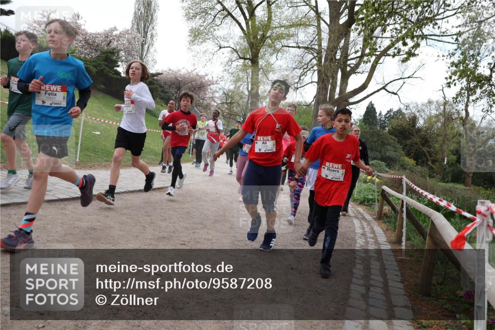 25.04.2026 - Das Zehntel Zöllner http://msf.ph/oto/9587208 25.04.2026 14:43:37 Laufen 16825, 17710 meine-sportfotos.de
