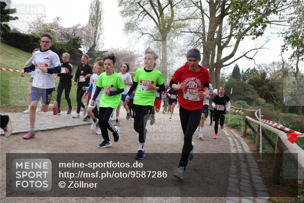 25.04.2026 - Das Zehntel Zöllner http://msf.ph/oto/9587286 25.04.2026 14:44:08 Laufen 15130 meine-sportfotos.de