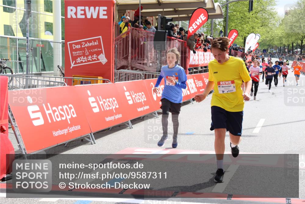 25.04.2026 - Das Zehntel Strokosch-Dieckow http://msf.ph/oto/9587311 25.04.2026 14:48:18 Ziel 15220, 15852, 16898, 17106, 17947, 17948, 15220, 15852, 16898, 17106, 17947, 17948 meine-sportfotos.de
