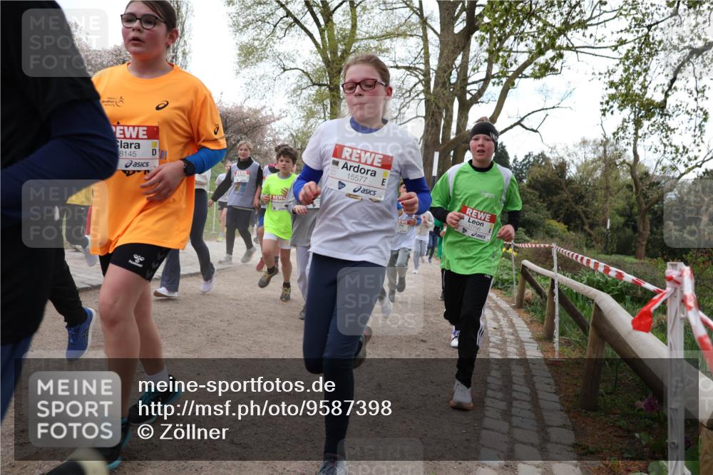 25.04.2026 - Das Zehntel Zöllner http://msf.ph/oto/9587398 25.04.2026 14:44:59 Laufen 8145, 15577, 17795 meine-sportfotos.de
