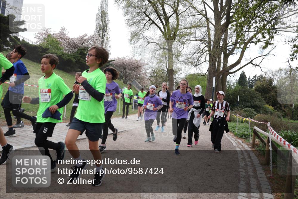 25.04.2026 - Das Zehntel Zöllner http://msf.ph/oto/9587424 25.04.2026 14:45:13 Laufen 17198, 10 meine-sportfotos.de