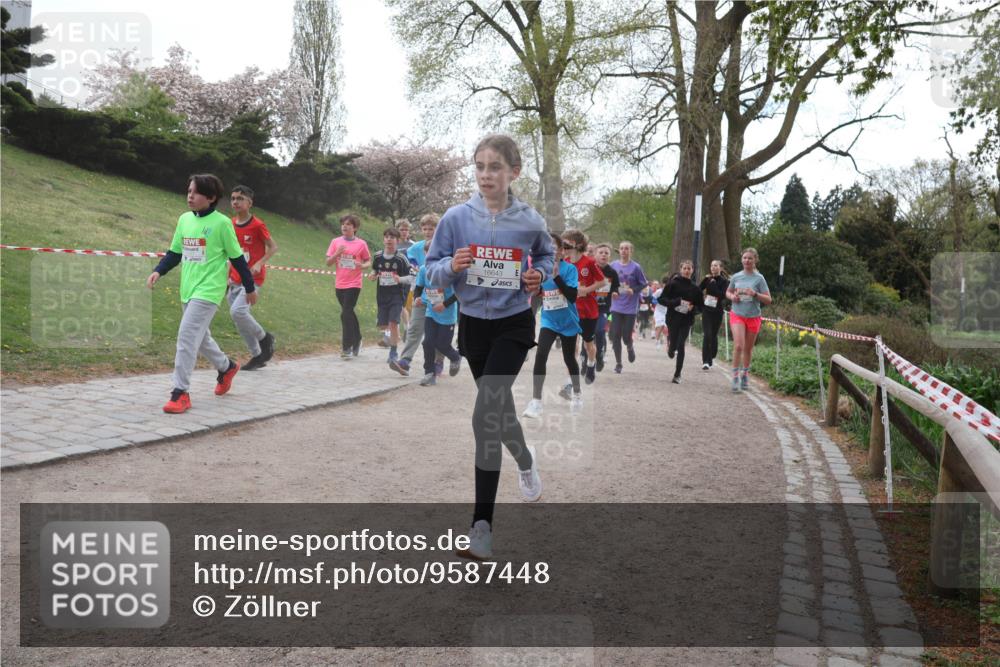 25.04.2026 - Das Zehntel Zöllner http://msf.ph/oto/9587448 25.04.2026 14:45:25 Laufen 16643, 55 meine-sportfotos.de