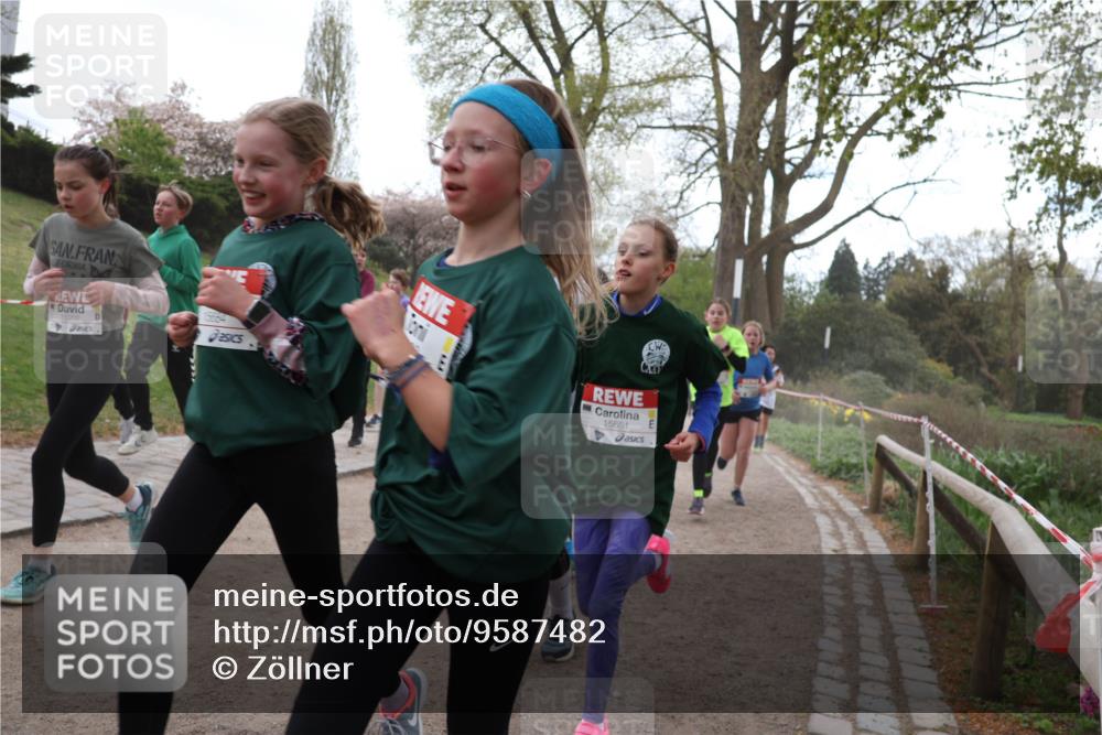 25.04.2026 - Das Zehntel Zöllner http://msf.ph/oto/9587482 25.04.2026 14:45:42 Laufen 15651 meine-sportfotos.de