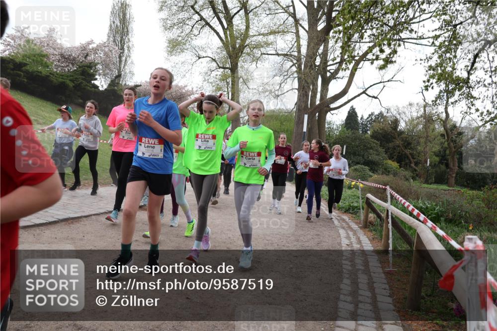 25.04.2026 - Das Zehntel Zöllner http://msf.ph/oto/9587519 25.04.2026 14:46:00 Laufen 15516, 16441, 16456 meine-sportfotos.de