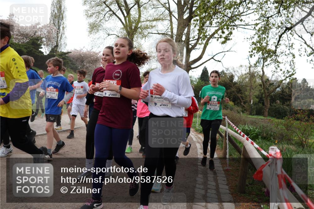 25.04.2026 - Das Zehntel Zöllner http://msf.ph/oto/9587526 25.04.2026 14:46:03 Laufen 2026, 16636 meine-sportfotos.de