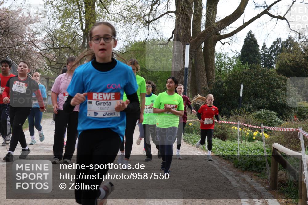 25.04.2026 - Das Zehntel Zöllner http://msf.ph/oto/9587550 25.04.2026 14:46:16 Laufen 17388, 16817 meine-sportfotos.de
