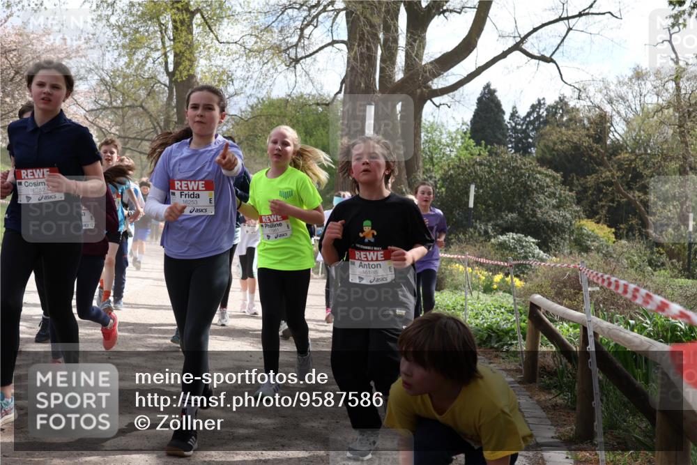 25.04.2026 - Das Zehntel Zöllner http://msf.ph/oto/9587586 25.04.2026 14:46:36 Laufen 16252, 16253, 17981, 16188 meine-sportfotos.de