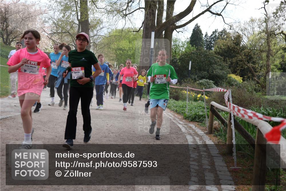 25.04.2026 - Das Zehntel Zöllner http://msf.ph/oto/9587593 25.04.2026 14:46:42 Laufen 16946, 17784 meine-sportfotos.de