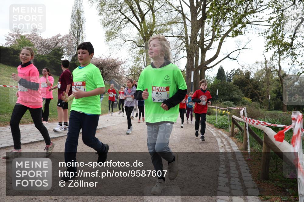 25.04.2026 - Das Zehntel Zöllner http://msf.ph/oto/9587607 25.04.2026 14:46:51 Laufen 16259 meine-sportfotos.de