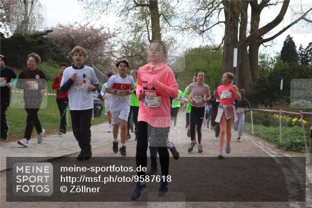 25.04.2026 - Das Zehntel Zöllner http://msf.ph/oto/9587618 25.04.2026 14:46:59 Laufen 18059 meine-sportfotos.de