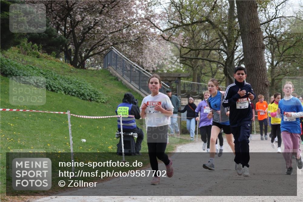 25.04.2026 - Das Zehntel Zöllner http://msf.ph/oto/9587702 25.04.2026 14:48:02 Laufen 1807 meine-sportfotos.de
