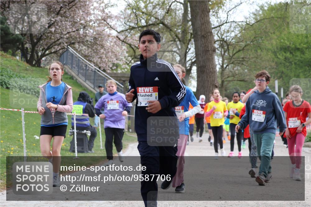 25.04.2026 - Das Zehntel Zöllner http://msf.ph/oto/9587706 25.04.2026 14:48:04 Laufen 15358 meine-sportfotos.de