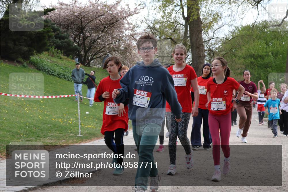 25.04.2026 - Das Zehntel Zöllner http://msf.ph/oto/9587711 25.04.2026 14:48:09 Laufen 16549, 17312, 17682, 17680 meine-sportfotos.de