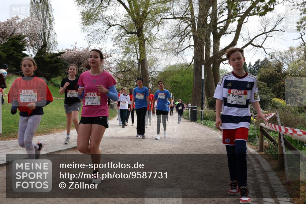 25.04.2026 - Das Zehntel Zöllner http://msf.ph/oto/9587731 25.04.2026 14:48:26 Laufen 16548, 16545, 17176 meine-sportfotos.de