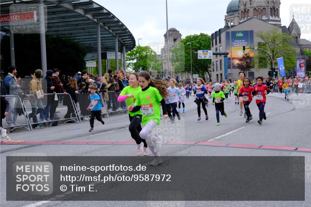 25.04.2026 - Das Zehntel Tim E. http://msf.ph/oto/9587972 25.04.2026 13:00:03 Ziel 10118, 10165, 10226, 10372, 10415, 10505, 10516, 10624, 10705, 10756, 10960, 10977, 11130, 11198, 11200, 11376, 11534, 11668, 11669, 11678, 11691, 11696, 11769, 11876, 12326, 12482, 12510, 12543, 12671, 12680, 12686, 12688, 12722, 12891, 12896, 12899 meine-sportfotos.de