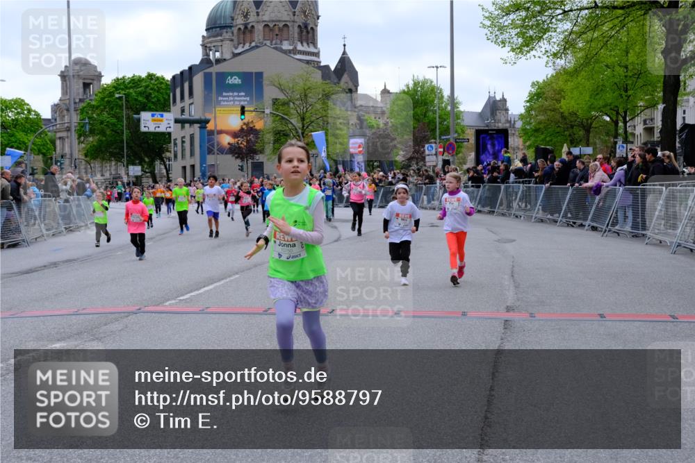 25.04.2026 - Das Zehntel Tim E. http://msf.ph/oto/9588797 25.04.2026 13:04:32 Ziel 10023, 10024, 10060, 10382, 10402, 10722, 10750, 10825, 10932, 11366, 11410, 11426, 11455, 11535, 11591, 11598, 11618, 12551, 12553 meine-sportfotos.de