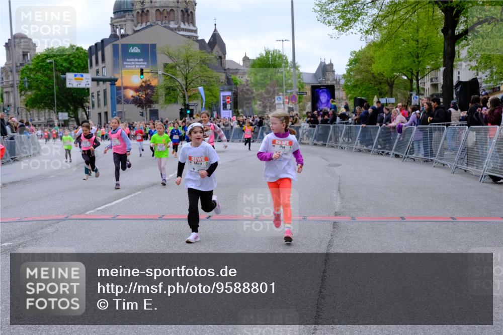 25.04.2026 - Das Zehntel Tim E. http://msf.ph/oto/9588801 25.04.2026 13:04:34 Ziel 10048, 10060, 10084, 10111, 10113, 10120, 10382, 10402, 10722, 10750, 10825, 11366, 11410, 11426, 11455, 11591, 11598, 11618, 12551, 12553, 12637 meine-sportfotos.de