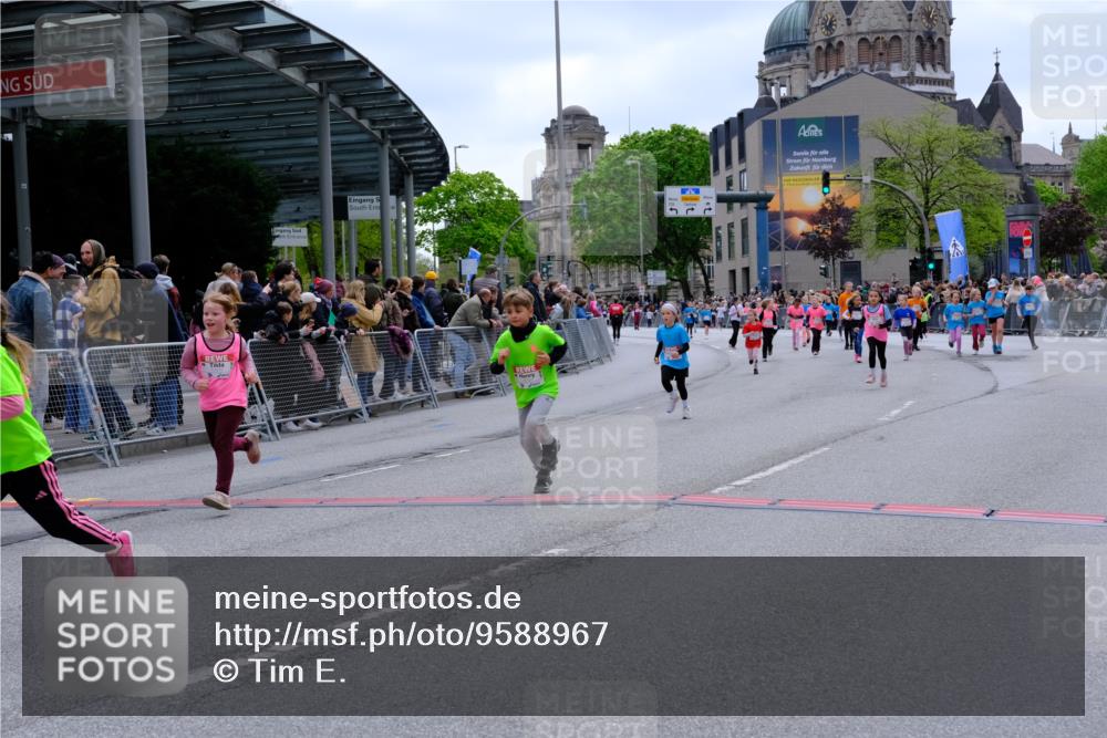 25.04.2026 - Das Zehntel Tim E. http://msf.ph/oto/9588967 25.04.2026 13:05:11 Ziel 10055, 10069, 10128, 10131, 10218, 10437, 10439, 10443, 10662, 10905, 11570, 11617, 11931, 12483, 12531, 12578 meine-sportfotos.de