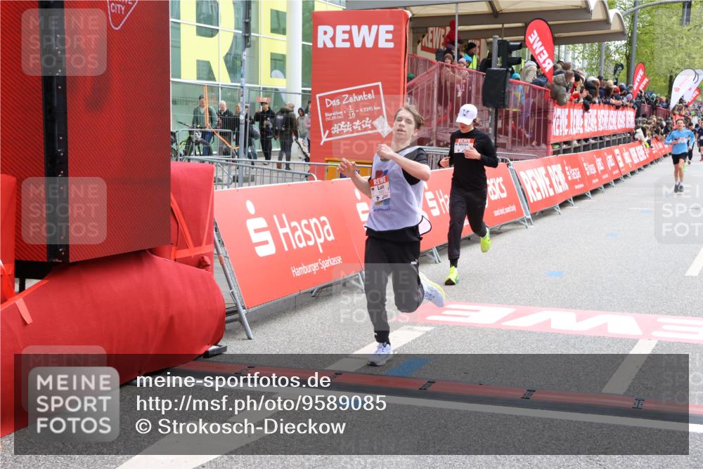 25.04.2026 - Das Zehntel Strokosch-Dieckow http://msf.ph/oto/9589085 25.04.2026 14:48:37 Ziel 15800, 16379, 16802, 18200, 15800, 16379, 16802, 18200 meine-sportfotos.de