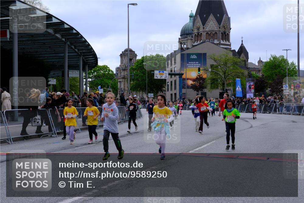 25.04.2026 - Das Zehntel Tim E. http://msf.ph/oto/9589250 25.04.2026 13:06:15 Ziel 10014, 10015, 10090, 10094, 10380, 10381, 10440, 10900, 10901, 10978, 10990, 10994, 11051, 11056, 11519, 11542, 11607, 11774, 11787, 12527 meine-sportfotos.de