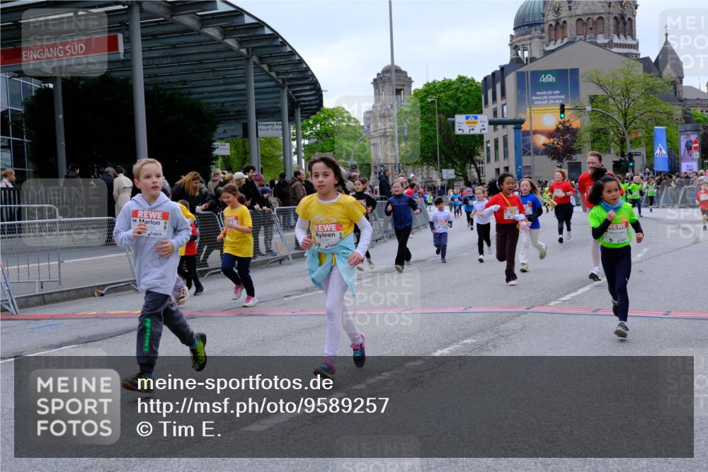 25.04.2026 - Das Zehntel Tim E. http://msf.ph/oto/9589257 25.04.2026 13:06:16 Ziel 10014, 10015, 10090, 10094, 10380, 10381, 10440, 10900, 10901, 10902, 10978, 10990, 10994, 11051, 11056, 11519, 11542, 11607, 11774, 11787, 12527, 12576 meine-sportfotos.de