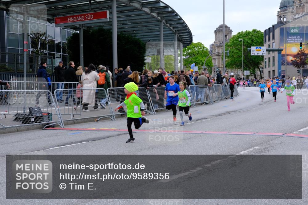 25.04.2026 - Das Zehntel Tim E. http://msf.ph/oto/9589356 25.04.2026 13:06:38 Ziel 10511, 10597, 10746, 10911, 10915, 11069, 11530, 12099, 12102, 12484, 12502, 12574 meine-sportfotos.de