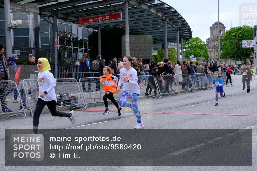 25.04.2026 - Das Zehntel Tim E. http://msf.ph/oto/9589420 25.04.2026 13:06:49 Ziel 10290, 10907, 11287, 11493, 11518, 11528, 12484, 12502, 12933 meine-sportfotos.de