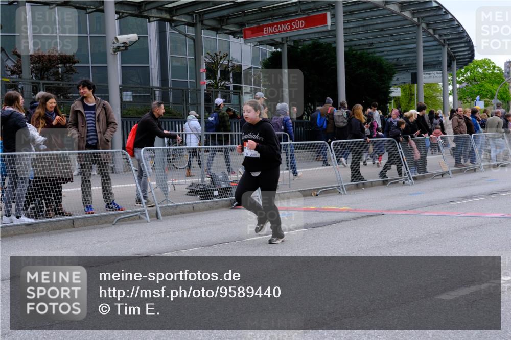 25.04.2026 - Das Zehntel Tim E. http://msf.ph/oto/9589440 25.04.2026 13:06:52 Ziel 10290, 10907, 11121, 11132, 11287, 11493, 11518, 11528, 11700, 12933 meine-sportfotos.de