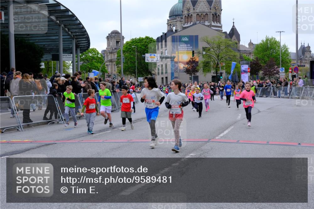 25.04.2026 - Das Zehntel Tim E. http://msf.ph/oto/9589481 25.04.2026 13:07:02 Ziel 10155, 10157, 10320, 10463, 10914, 10916, 11045, 11121, 11132, 11538, 11540, 11548, 11682, 11700, 11702, 12021, 12560, 12591, 12626, 12643, 12647, 12885 meine-sportfotos.de