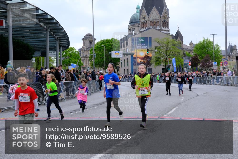 25.04.2026 - Das Zehntel Tim E. http://msf.ph/oto/9589526 25.04.2026 13:07:08 Ziel 10155, 10157, 10320, 10463, 10914, 10916, 11045, 11246, 11247, 11533, 11538, 11540, 11548, 12021, 12560, 12591, 12626, 12643, 12647, 12885, 12921 meine-sportfotos.de