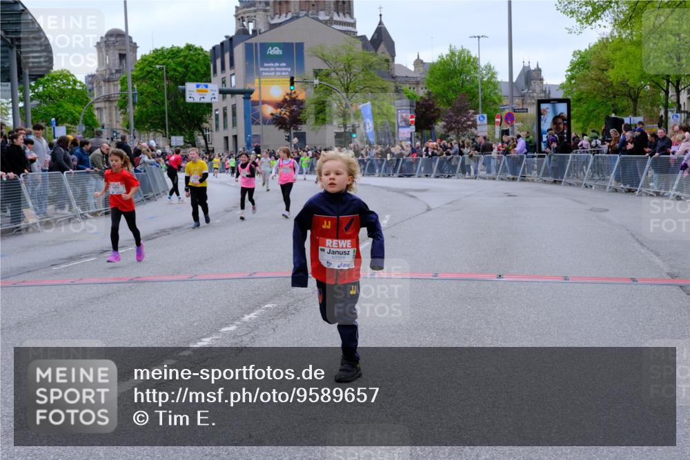 25.04.2026 - Das Zehntel Tim E. http://msf.ph/oto/9589657 25.04.2026 13:07:38 Ziel 10319, 10321, 10620, 10675, 10729, 10928, 10946, 11119, 11362, 11565, 11568, 12568, 12586 meine-sportfotos.de