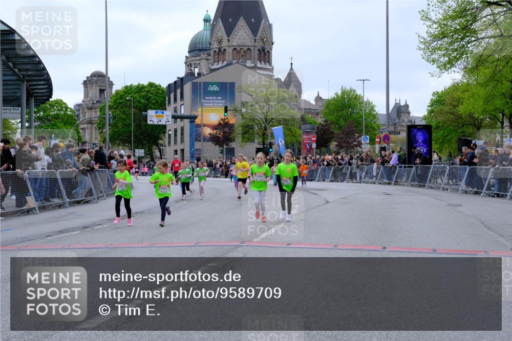 25.04.2026 - Das Zehntel Tim E. http://msf.ph/oto/9589709 25.04.2026 13:07:51 Ziel 10194, 10198, 11048, 12065, 12070, 12075, 12250, 12535, 12537, 12542, 12566 meine-sportfotos.de