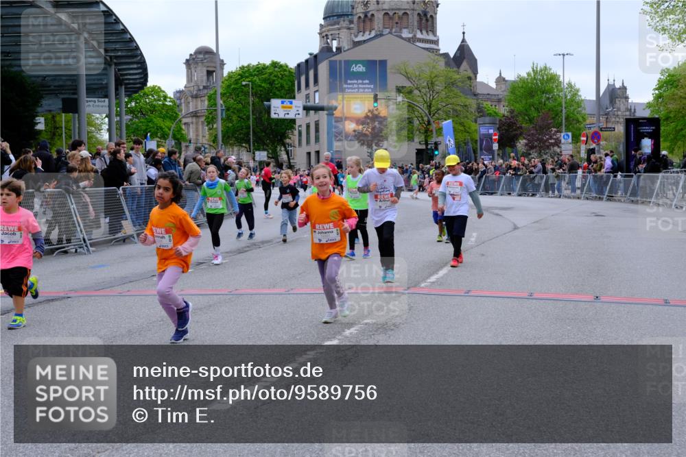 25.04.2026 - Das Zehntel Tim E. http://msf.ph/oto/9589756 25.04.2026 13:08:02 Ziel 10029, 10032, 10033, 10042, 10317, 10328, 10755, 10777, 11048, 11695, 12065, 12070, 12075, 12095, 12100, 12250, 12328, 12331, 12881, 12882 meine-sportfotos.de