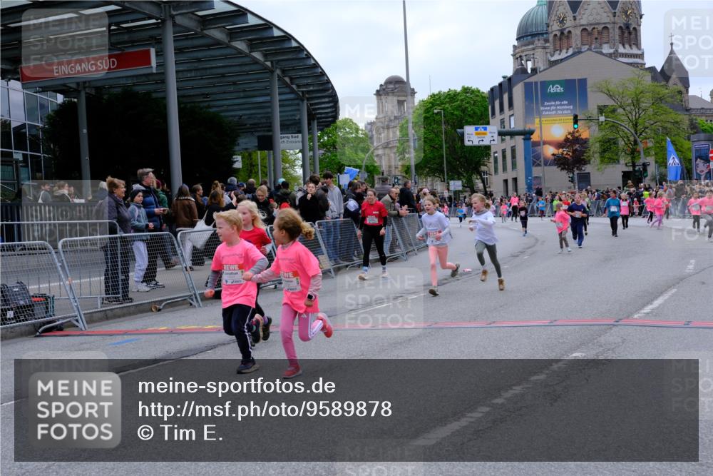 25.04.2026 - Das Zehntel Tim E. http://msf.ph/oto/9589878 25.04.2026 13:08:20 Ziel 10028, 10031, 10034, 10037, 10038, 10920, 10931, 11181, 11379, 11404, 12067, 12080, 12084 meine-sportfotos.de