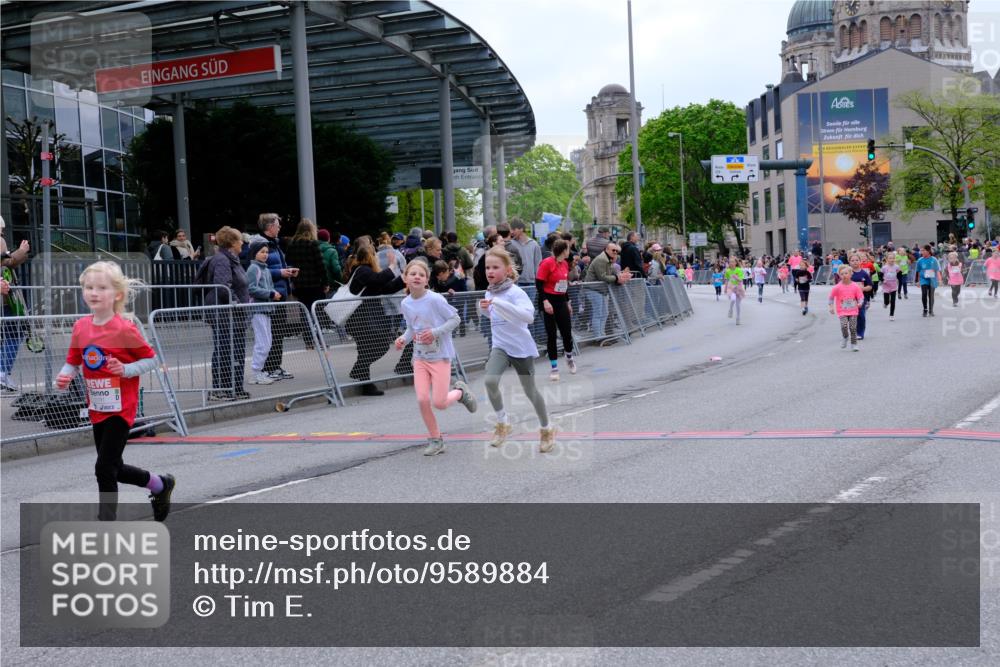 25.04.2026 - Das Zehntel Tim E. http://msf.ph/oto/9589884 25.04.2026 13:08:21 Ziel 10028, 10031, 10034, 10037, 10038, 10225, 10920, 10931, 11181, 11357, 11379, 11404, 12067, 12080, 12084, 12633 meine-sportfotos.de