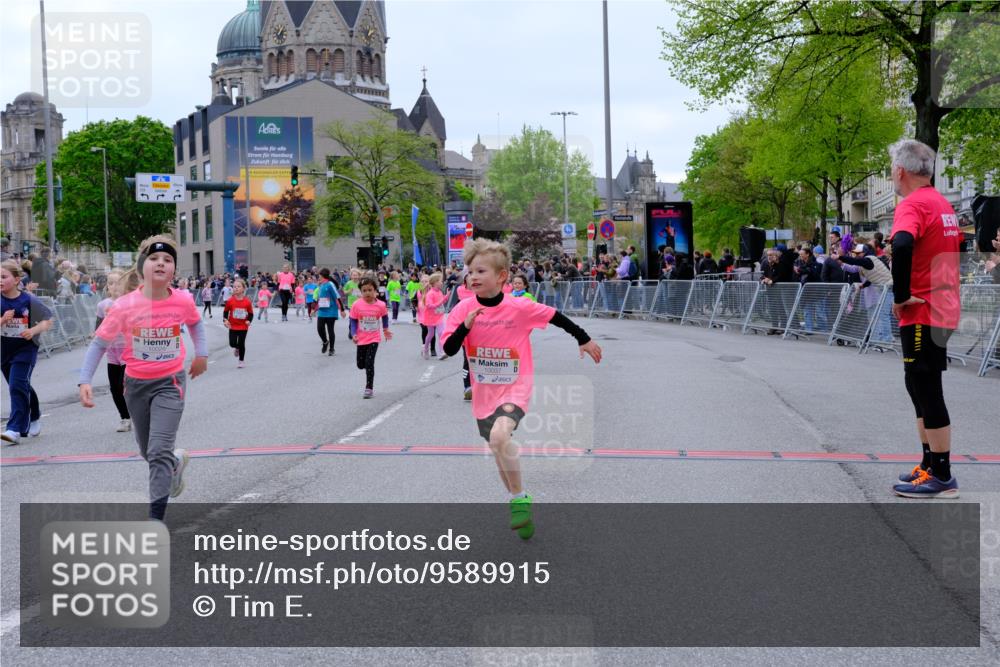 25.04.2026 - Das Zehntel Tim E. http://msf.ph/oto/9589915 25.04.2026 13:08:26 Ziel 10028, 10030, 10031, 10034, 10035, 10037, 10038, 10041, 10225, 10933, 11181, 11286, 11357, 11379, 11404, 11549, 12528, 12633 meine-sportfotos.de