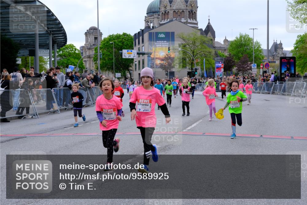 25.04.2026 - Das Zehntel Tim E. http://msf.ph/oto/9589925 25.04.2026 13:08:29 Ziel 10028, 10030, 10035, 10037, 10038, 10040, 10041, 10044, 10225, 10933, 11240, 11243, 11286, 11357, 11549, 12519, 12528, 12633 meine-sportfotos.de