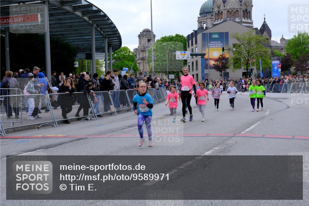 25.04.2026 - Das Zehntel Tim E. http://msf.ph/oto/9589971 25.04.2026 13:08:39 Ziel 10036, 10040, 10044, 10045, 10947, 11240, 11243, 11370, 11382, 11388, 11421, 11749, 12471, 12517, 12518, 12519, 12564, 12575, 12843 meine-sportfotos.de