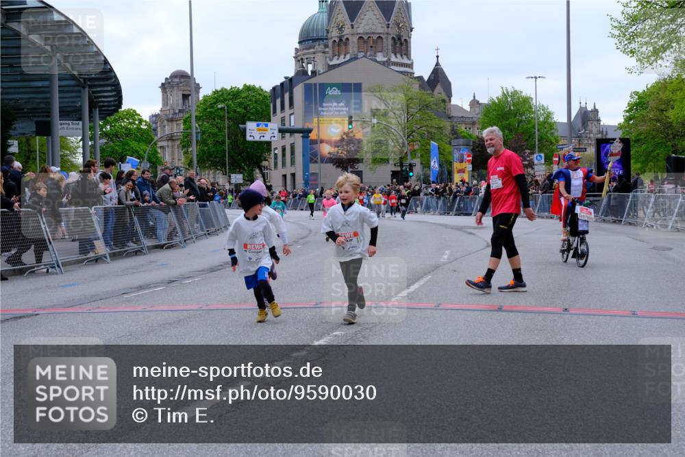 25.04.2026 - Das Zehntel Tim E. http://msf.ph/oto/9590030 25.04.2026 13:08:53 Ziel 10049, 10278, 10280, 10281, 10721, 12825 meine-sportfotos.de