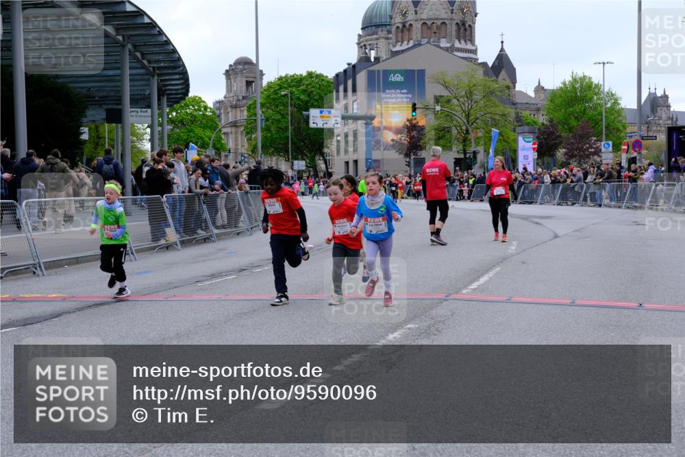 25.04.2026 - Das Zehntel Tim E. http://msf.ph/oto/9590096 25.04.2026 13:09:13 Ziel 10690, 10698, 10927, 10940, 10945, 11293, 12124, 12728, 12803 meine-sportfotos.de