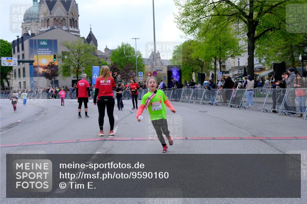25.04.2026 - Das Zehntel Tim E. http://msf.ph/oto/9590160 25.04.2026 13:09:35 Ziel 10923, 10935, 10936, 11686, 11687, 12610 meine-sportfotos.de