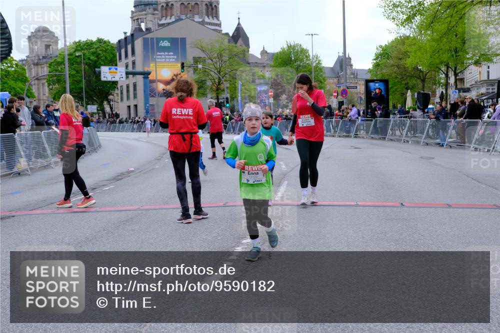 25.04.2026 - Das Zehntel Tim E. http://msf.ph/oto/9590182 25.04.2026 13:09:50 Ziel 11043, 11352, 11354, 12123, 12544, 12813 meine-sportfotos.de
