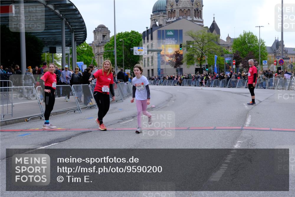 25.04.2026 - Das Zehntel Tim E. http://msf.ph/oto/9590200 25.04.2026 13:10:02 Ziel 11352, 11514 meine-sportfotos.de