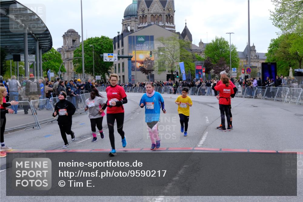 25.04.2026 - Das Zehntel Tim E. http://msf.ph/oto/9590217 25.04.2026 13:10:46 Ziel 10299, 10304, 10436, 11142, 11819, 12536 meine-sportfotos.de