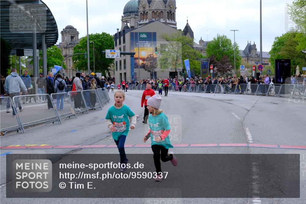 25.04.2026 - Das Zehntel Tim E. http://msf.ph/oto/9590337 25.04.2026 13:13:03 Ziel 12808, 12814, 12993, 12994 meine-sportfotos.de