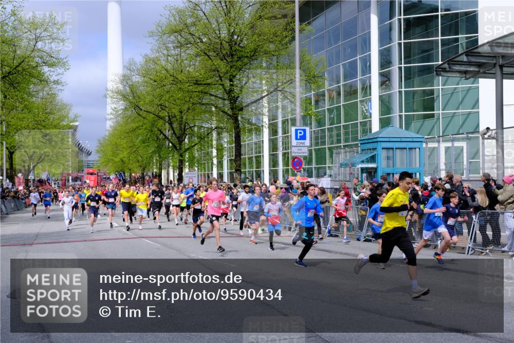 25.04.2026 - Das Zehntel Tim E. http://msf.ph/oto/9590434 25.04.2026 14:30:37 Ziel  meine-sportfotos.de