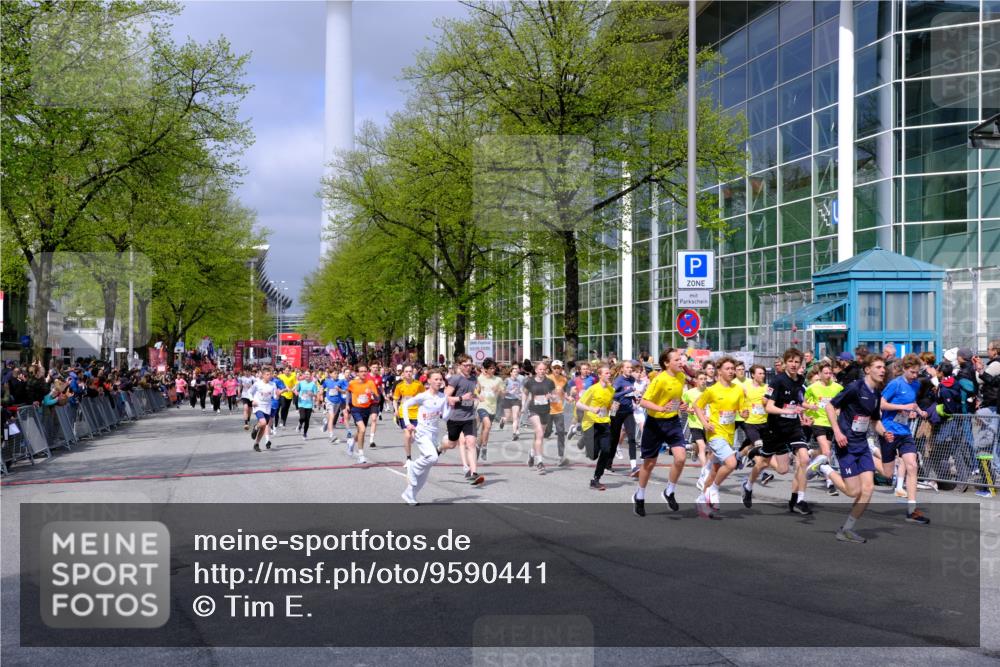 25.04.2026 - Das Zehntel Tim E. http://msf.ph/oto/9590441 25.04.2026 14:30:40 Ziel  meine-sportfotos.de